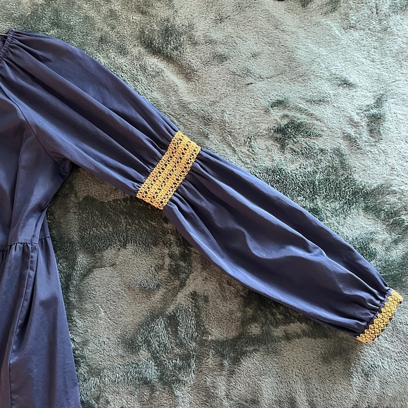 Elizabeth and James Navy Tiered Peasant Mini Dress - Picture 6 of 10